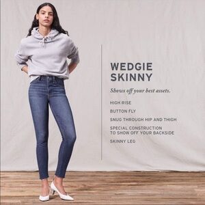 Levi's Wedgie Skinny High Rise Raw Hem Jeans 26